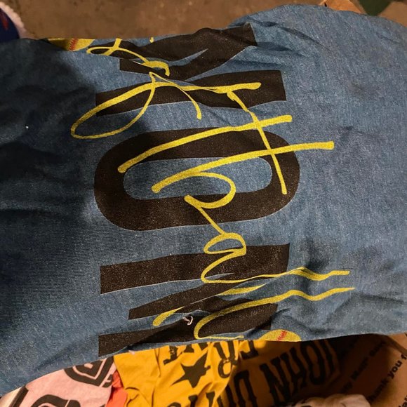 Inventory Liquidation - Picture 9 of 15